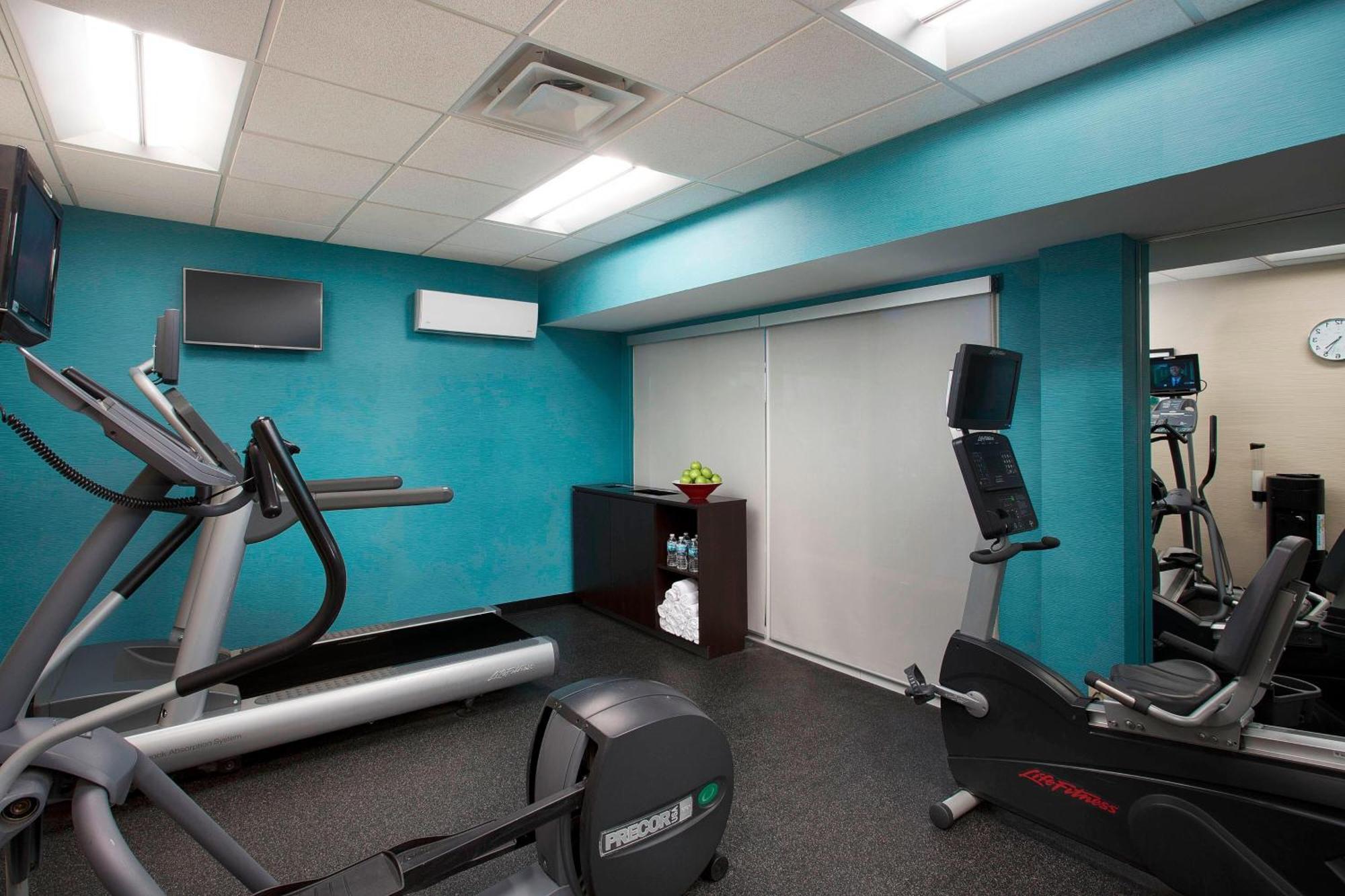 Fairfield Inn & Suites Chicago Midway Airport Bedford Park エクステリア 写真