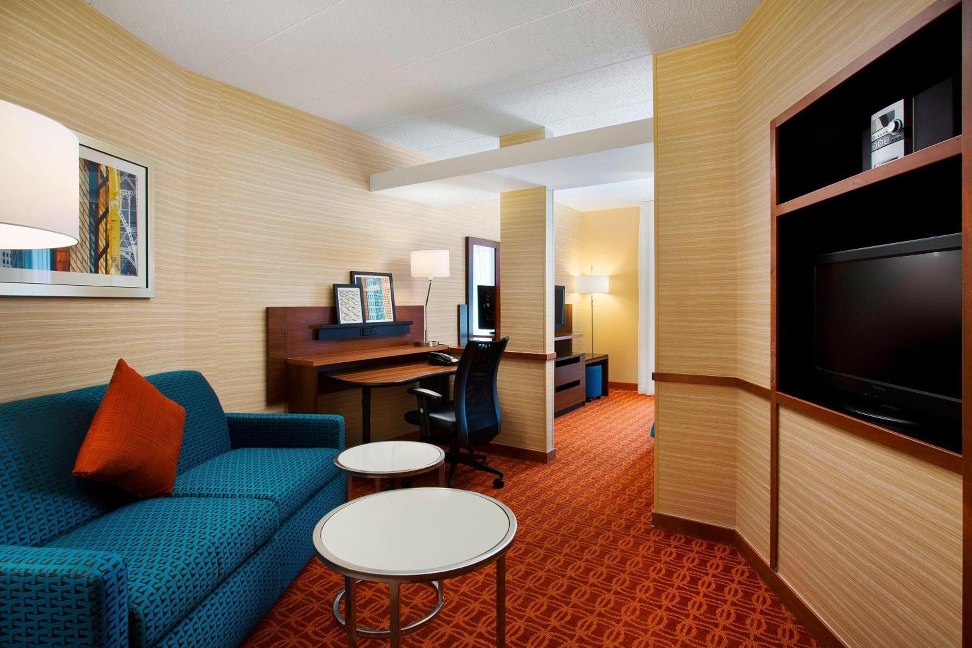 Fairfield Inn & Suites Chicago Midway Airport Bedford Park エクステリア 写真