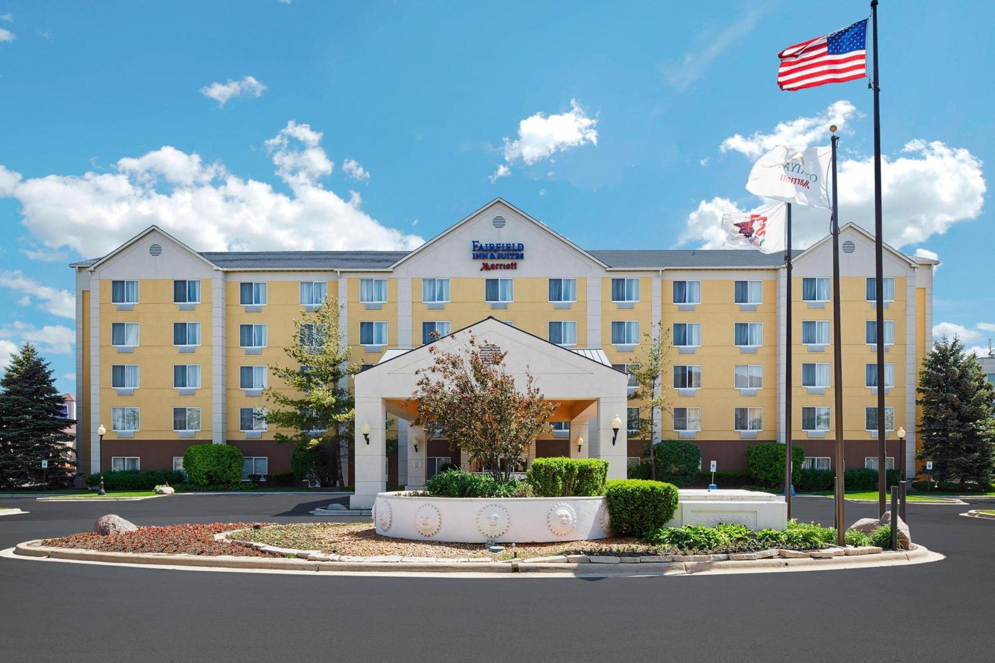Fairfield Inn & Suites Chicago Midway Airport Bedford Park エクステリア 写真