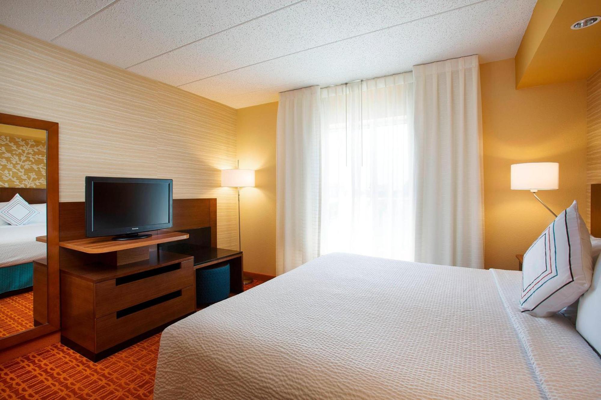 Fairfield Inn & Suites Chicago Midway Airport Bedford Park エクステリア 写真